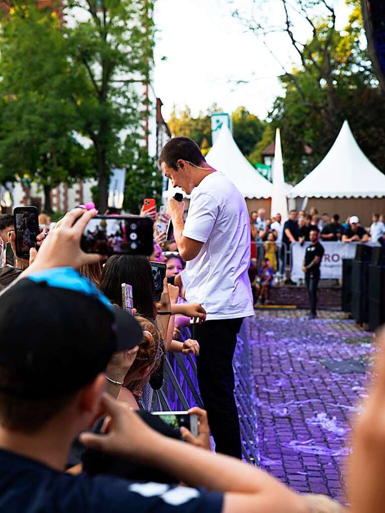 Aller guten Dinge waren fnf bei I EM Music in Emmendingen. Den Schlusspunkt des Festivals setzte Wincent Weiss.