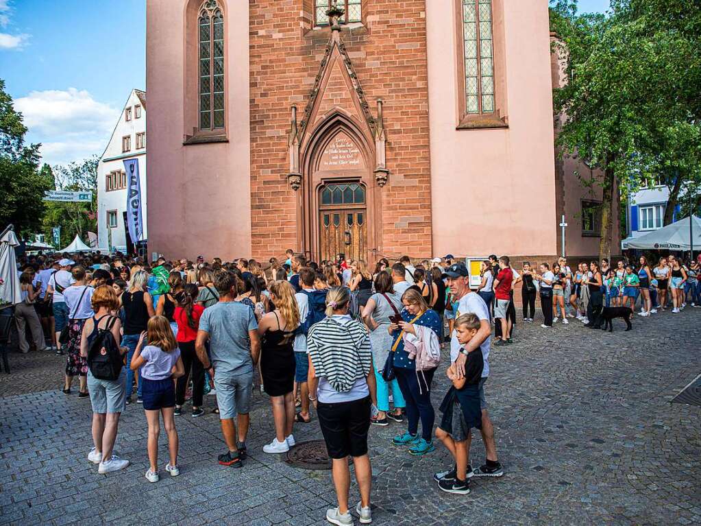 Aller guten Dinge waren fnf bei I EM Music in Emmendingen. Den Schlusspunkt des Festivals setzte Wincent Weiss.