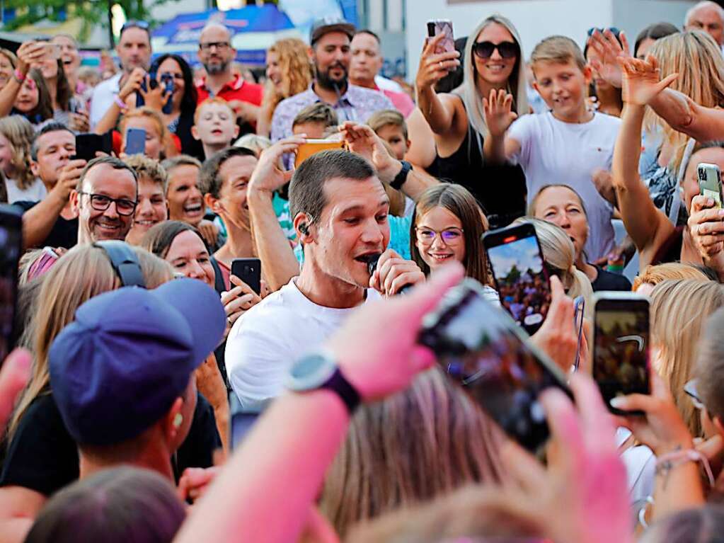 Aller guten Dinge waren fnf bei I EM Music in Emmendingen. Den Schlusspunkt des Festivals setzte Wincent Weiss.