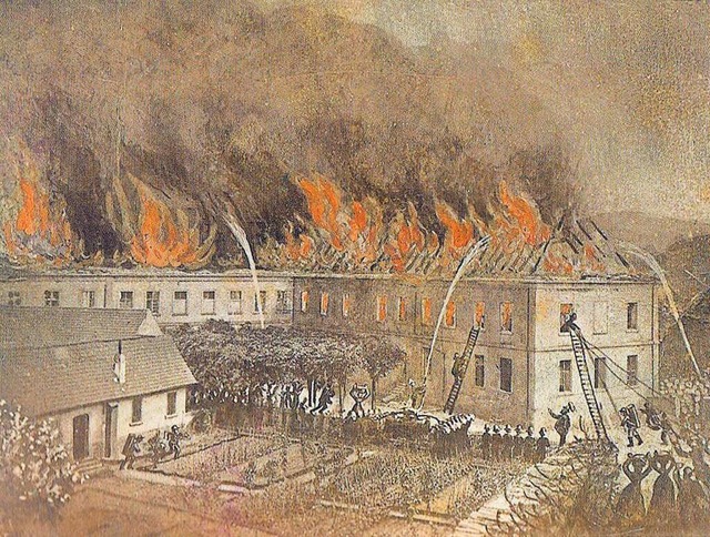 Der Brand der Luisenschule am 18. Juni...euerwehr ein einschneidendes Erlebnis.  | Foto: Repro: Walter Caroli
