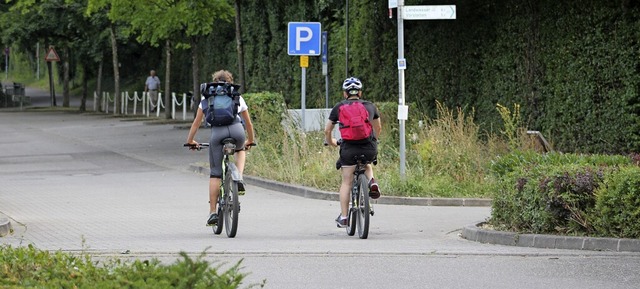 An dieser Kreuzung am Obermattenbad in...nellweg einem  Kreisverkehr bekommen.   | Foto: Annika Sindlinger
