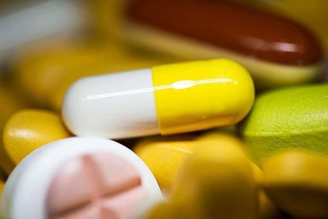 Die Politik will den steigenden Medikamentenpreisen entgegenwirken