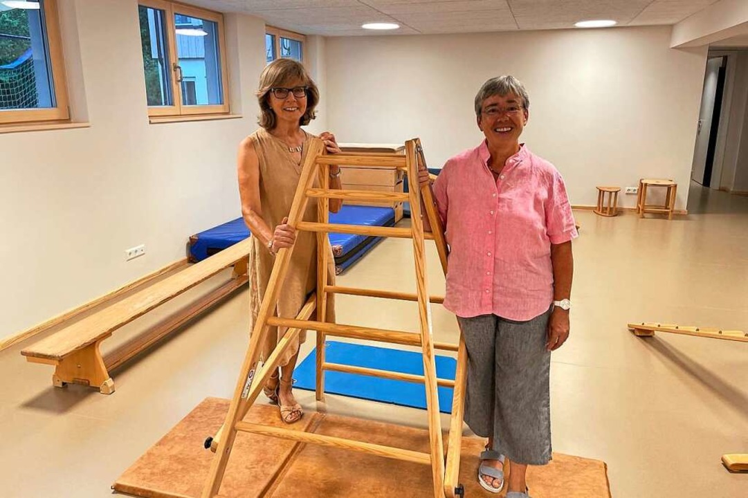 Leiterin Elisabeth Karle (rechts) und ...de,  freuen sich über die neuen Räume.  | Foto: Mario Schöneberg