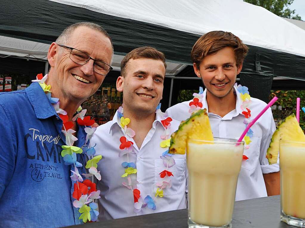 Warme Temperaturen, Musik und die stimmungsvolle Atmosphre im Kurpark, vor allem nach Anbruch der Dmmerung, sorgten in Bad Bellingen fr das zwei Jahre lang vermisste Lichterfest-Gefhl.