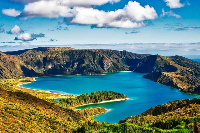 Traumhafte Ausblicke erwarten Sie auf den Azoren.  | Foto: Maria e Fernando Cabral / Pixabay