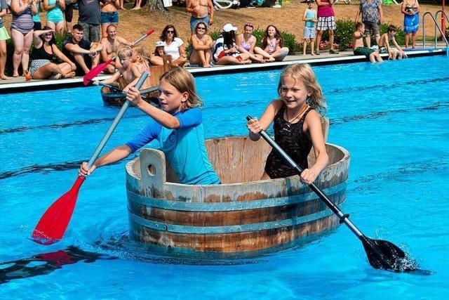 Riesengaudi: Kappler Schwimmbadfest lockt hunderte Schaulustige