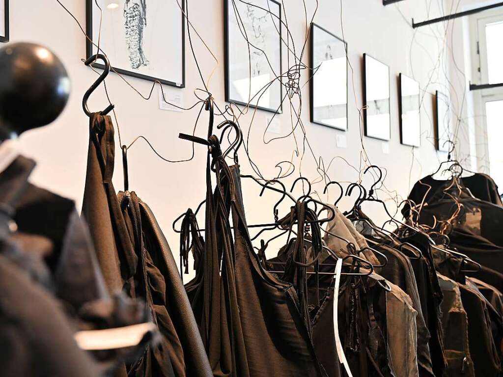 immerschwarz – Ein Atelier fr Mode und Kunst