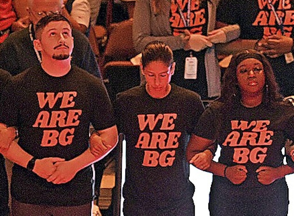 T-Shirts und Stille als Zeichen der So...ät beim WNBA-Spiel von Phoenix Mercury  | Foto: Sarah Gordon (dpa)