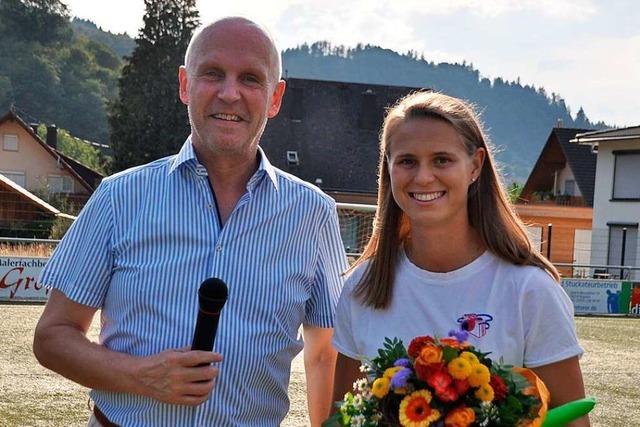 500 feiern Vize-Europameisterin Klara Bühl in Münstertal