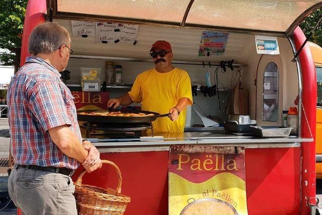 Ein 75-Jhriger bringt mit seiner Paella einen Hauch Spanien nach Huningue