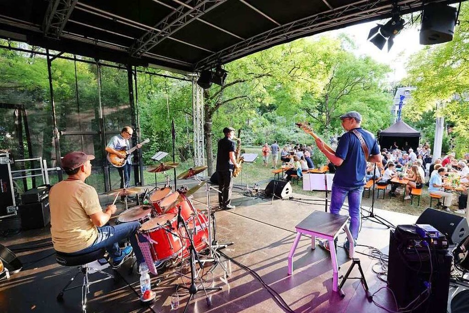Eindrücke vom Kieswerk-Open-Air (Foto: Oliver Welti) Eindrücke vom Kieswerk-Open-Air (Foto: Oliver Welti)
