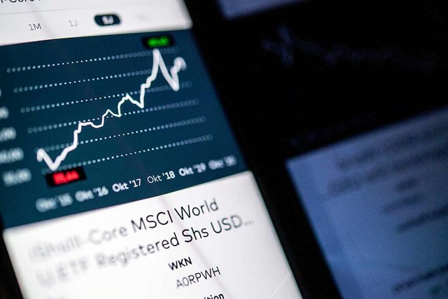 Gewhrleisten eine breite Streuung: ETF auf dem MSCI World Index.  | Foto: Zacharie Scheurer (dpa)