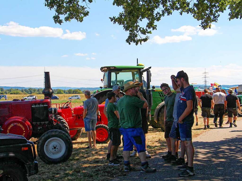 Viel alte Landmaschinentechnik zu sehen und zu bestaunen gab es beim Oldtimer- und Einachserpflgen der Bulldog- und Schlepperfreunde Oberhausen am Wochenende bei Sportplatz Niederhausen.