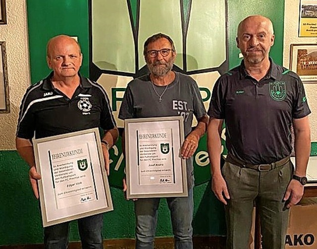 Vorstand Martin Herr (rechts) mit den ... Edgar Volk (links) und Josef Andris    | Foto: VErein