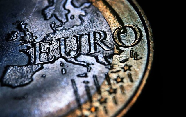 Verliert bei hoher Inflation an Kaufkraft: der Euro.   | Foto: Karl-Josef Hildenbrand (dpa)