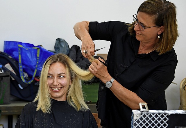 <BZ-FotoAnlauf>Friseurinnung</BZ-FotoA...  Kathrin Freund gratis mitarbeitete.   | Foto: Volker Mnch