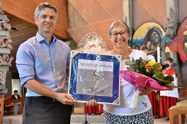 Im Sonntagsgottesdienst wurde Sonja Re...enzlinger Brgerpreis  2022 verliehen.  | Foto: Markus Zimmermann