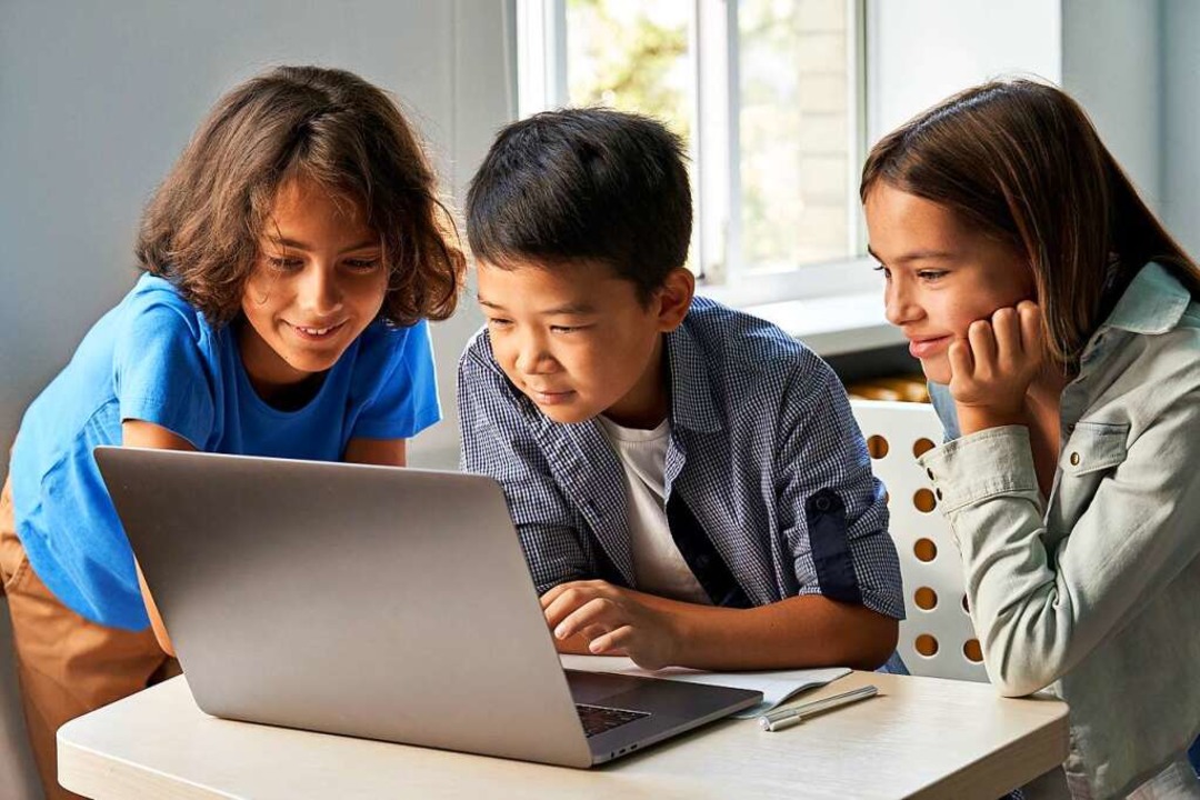 Hast du Spaß an Technik und Computern? Auch Kinder können programmieren lernen  | Foto: insta_photos  (stock.adobe.com)