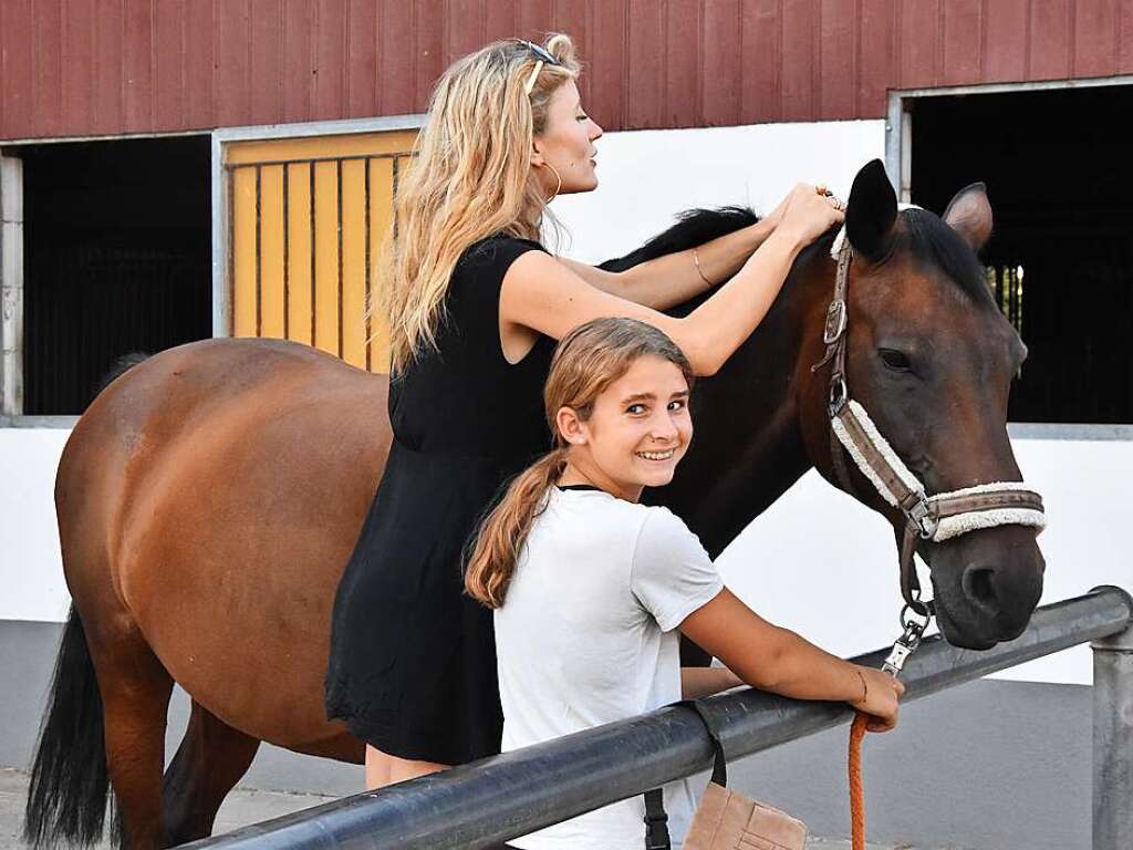 Reitclub Gundelfingen feiert mit groem Turnier und einer Show 50-jhriges Bestehen.