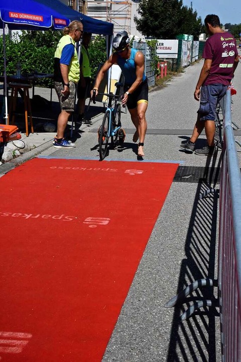 Roter Teppich für die Sportler.  | Foto: Markus Zimmermann