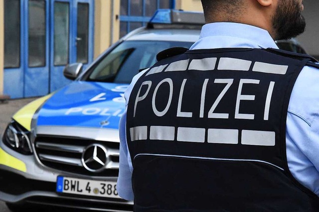 Bei einem Unfall in Lrrach wurde ein ...etzt, meldet die Polizei (Symbolfoto).  | Foto: Kathrin Ganter