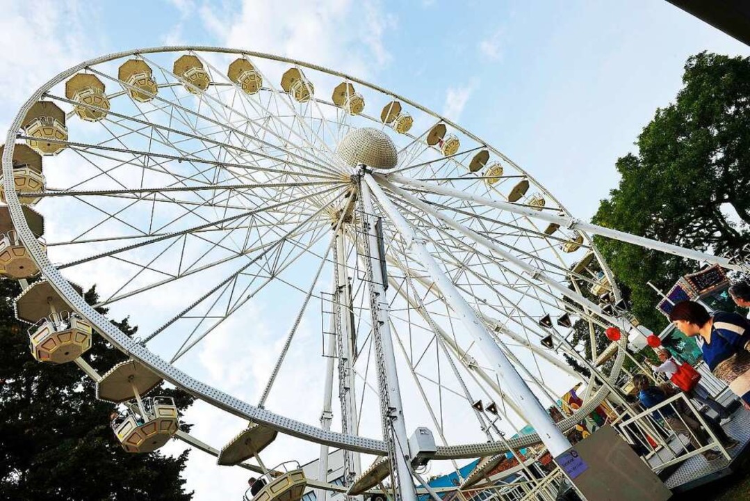 Das Riesenrad, ein Symbol der Oberrheinmesse, kommt ebenfalls wieder.  | Foto: Guido Gegg/Messe OG                                