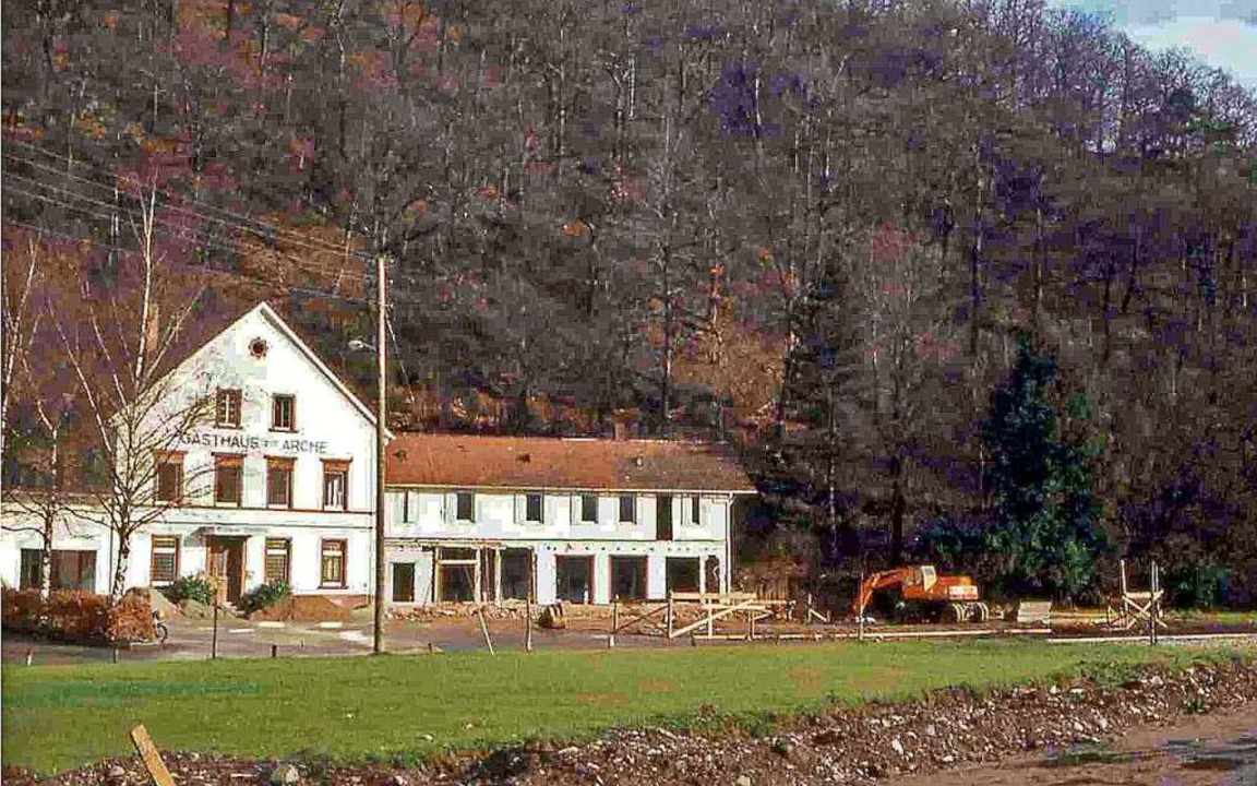 1999 stellte die Mutschler-Brauerei am...ein Foto vom Gasthaus zur Arche, 2001.  | Foto: Rudolf Schmidt