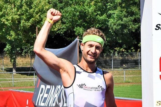 Der Kirchzartener Veit Hönle gewinnt den Breisgau-Triathlon in Malterdingen