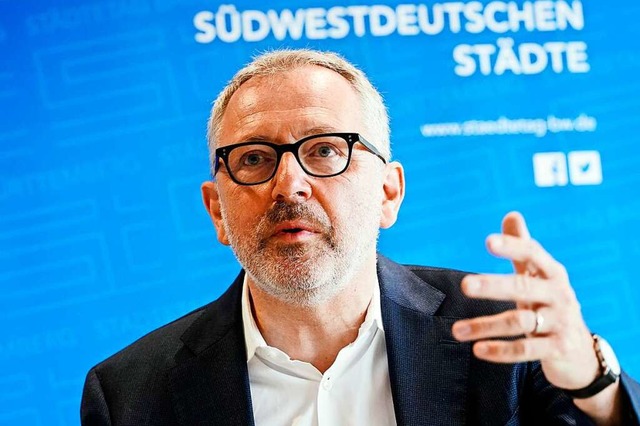 Peter Kurz (59, SPD) ist seit 2007 Obe...nd seit 2018 Prsident des Stdtetags.  | Foto: Uwe Anspach