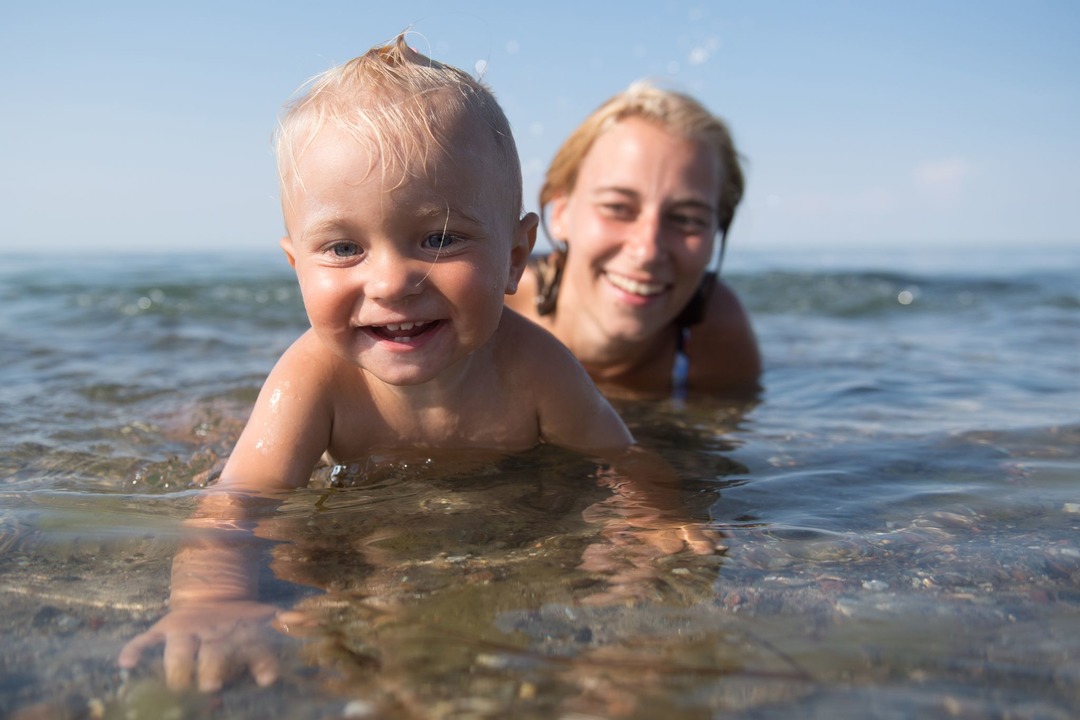 Mit etwas Planung wird der Urlaub mit Kind zum Jahreshighlight.  | Foto: Benjamin Nolte/dpa/dpa-tmn