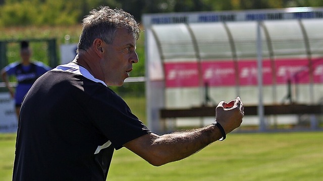 &#8222;Verschworener Haufen&#8220;: Tr...m Saisonstart am Samstag gut gerstet.  | Foto: Peter Aukthun-Goermer