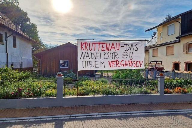 Kruttenau-Anwohner in Schuttern klagen über den Verkehr zum Campingplatz und Baggersee
