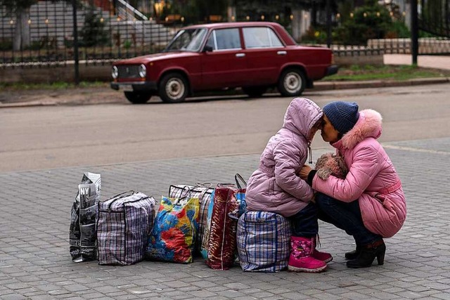 Olesia und Diana kamen in diesem Jahr ... Ukraine nach Deutschland (Symbolfoto)  | Foto: Petros Giannakouris (dpa)