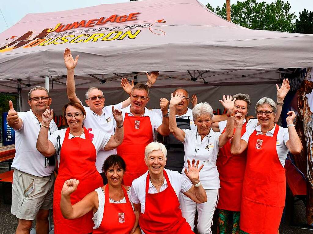 Auch die Partnerstdte waren dabei, wie hier Mouscron