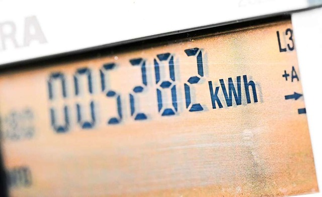 Im Kanton Basel sollen Anstze zum Energiesparen erarbeitet werden (Symbolfoto).  | Foto: Bernd Weibrod (dpa)