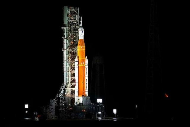 Nasa sagt Start der Artemis-Mondmission für Montag ab