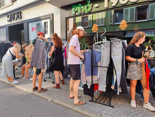 Beim Freiburger Second-Hand-Laden &#82...ntag ein Soli-Flohmarkt stattgefunden.  | Foto: Jennifer Fuchs