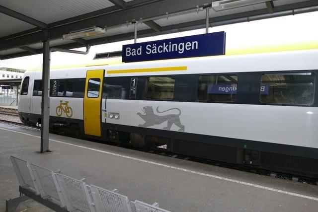 Currywurst- und Bierdosen-Attacke auf zwei Lokfhrer im Bahnhof Bad Sckingen