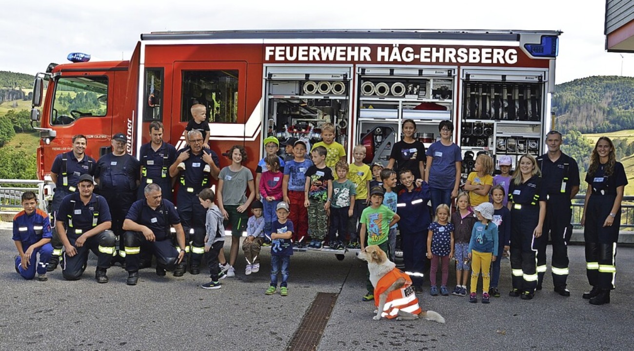 <BZ-FotoAnlauf>Ferien im Hinterhag: </...0; war auch der  Feuerwehrhund dabei.   | Foto: Karl-Heinz Rümmele