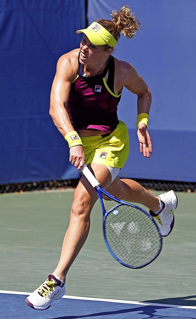 Laura Siegemund bei ihrem verlorenen Erstrunden-Match in New York.  | Foto: IMAGO/Juergen Hasenkopf