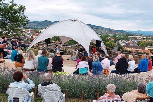 Zum Abschluss der Saison gibt es am Wochenende drei Konzerte im Breisacher Klostergarten
