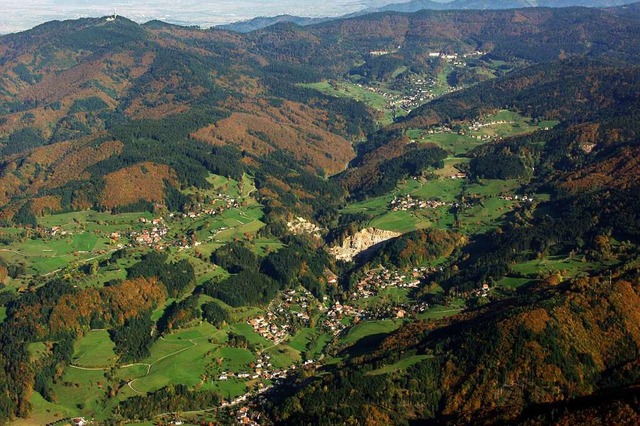 Malsburg-Marzell und die Teilorte lieg...ie Schlerbefrderung recht aufwndig.  | Foto: Erich Meyer