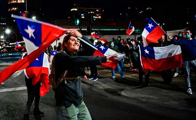 Die geplante neue Verfassung fr Chile wird von einer groen Mehrheit abgelehnt.  | Foto: MARTIN BERNETTI (AFP)