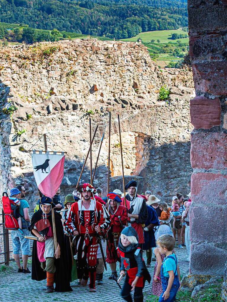 Mittelalterliches Lagerleben faszinierte die Besucher des Hochburgfests.