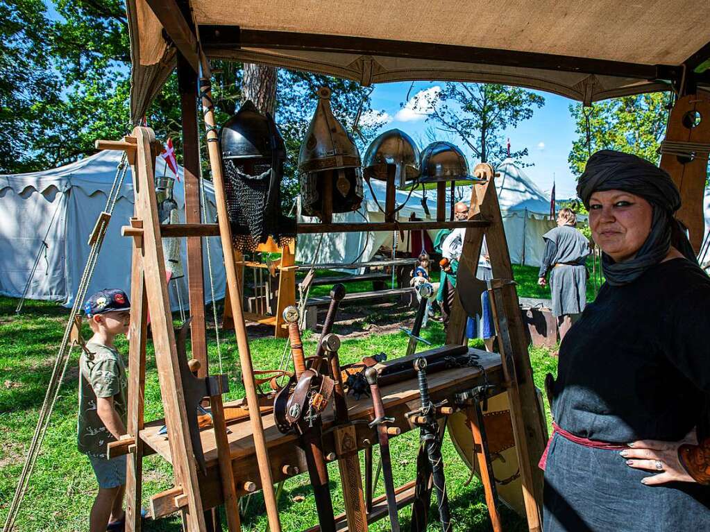 Mittelalterliches Lagerleben faszinierte die Besucher des Hochburgfests.