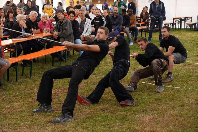 Die Feuerwehr Willaringen hielt lange ...chaft von KBC Bchle geschlagen geben.  | Foto: Hans-Jrgen Sackmann