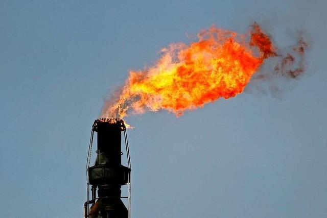 Industrie könnte Abfackeln von Gas massiv reduzieren – und damit Geld verdienen