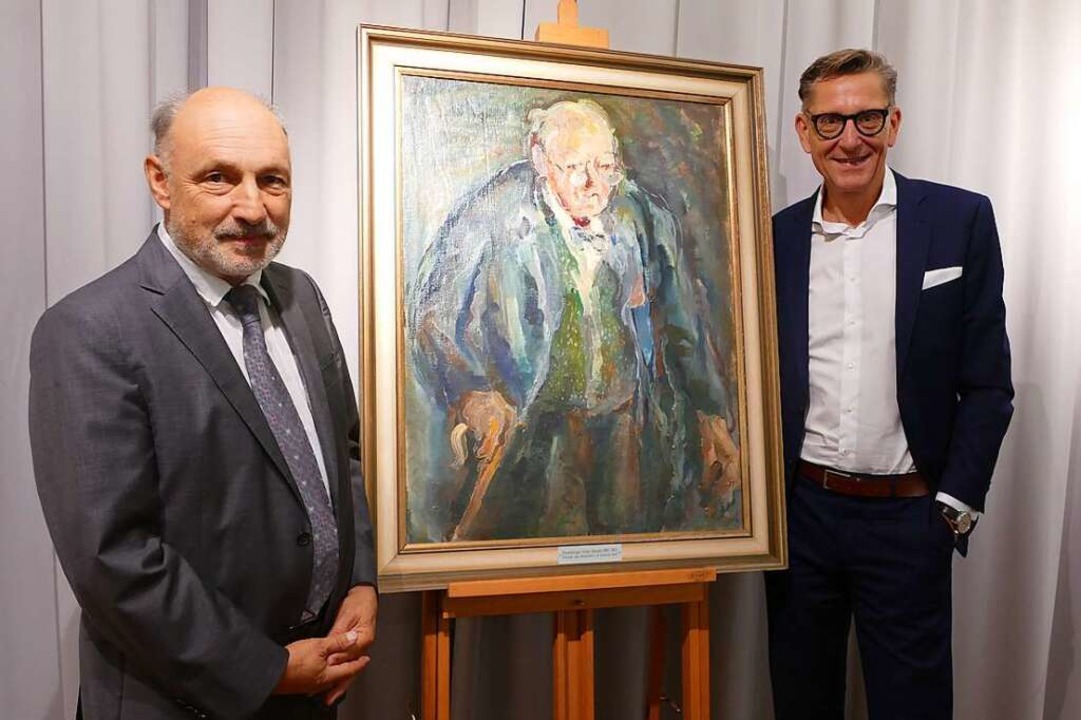 Museumsleiter Markus Moehring (li.) mi...rnst Schulz, neben ihm Rainer Liebenow  | Foto: Sabine Ehrentreich