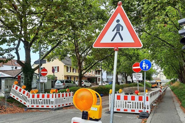 Nichts geht mehr fr die Autofahrer: W...nger Strae komplett gesperrt bleiben.  | Foto: Hannes Lauber