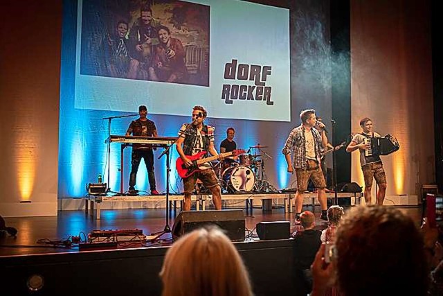 Die Band &#8222;Dorfrocker&#8220; erf...eptember ab 11 Uhr in der Festhalle 4.  | Foto: Messe Offenburg-Ortenau GmbH/Tauscher